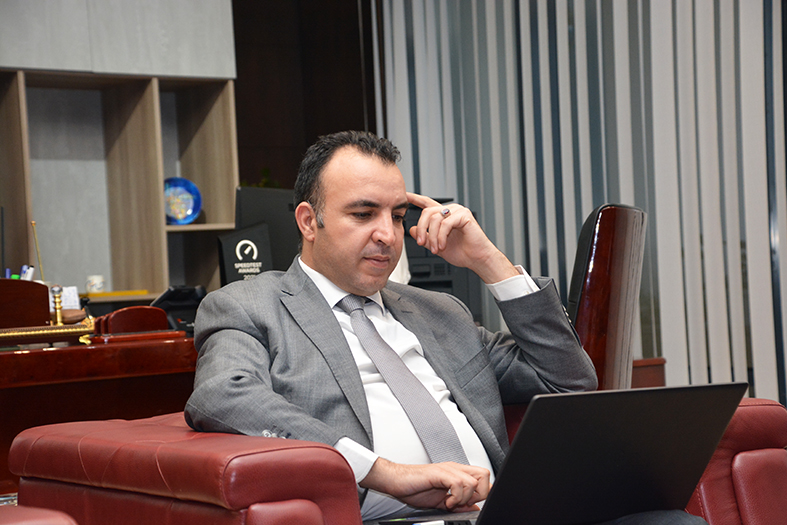 JSK : Mobilis fixe un plafond pour le mercato