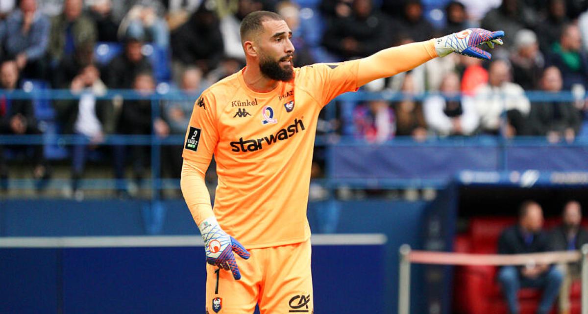 SM Caen : Mandréa reste
