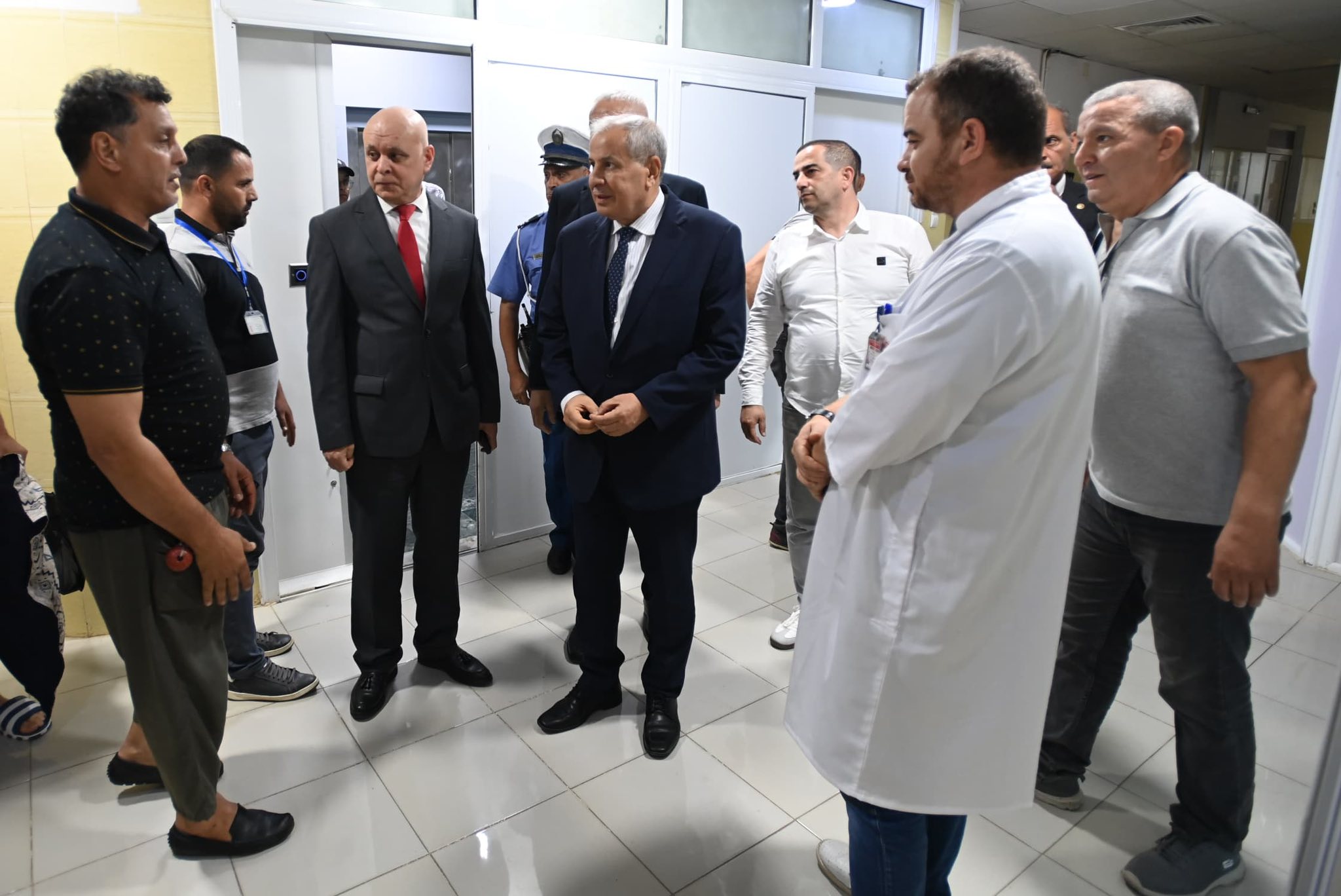 MCA: le PDG de Sonatrach rend visite aux supporters blessés